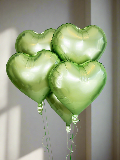 Heart-Shaped Foil Balloons (6 Pieces)